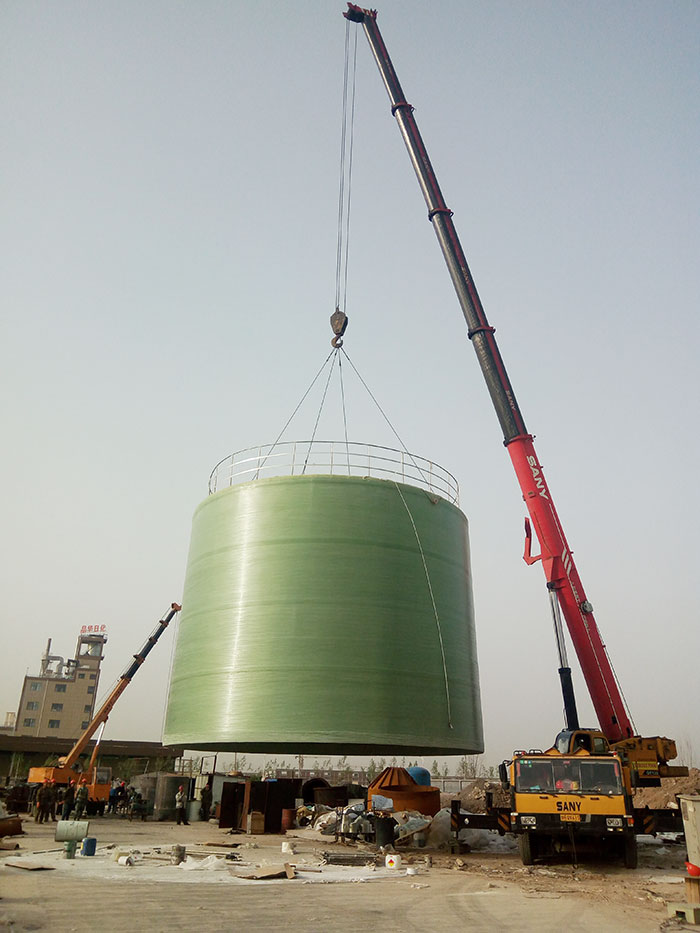 玻璃鋼纏繞罐生產廠家分享其具有的特性